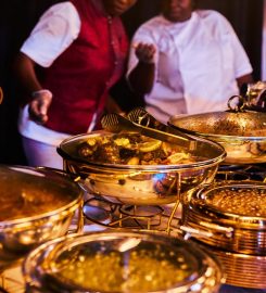 FamRoyale Cakes and Catering