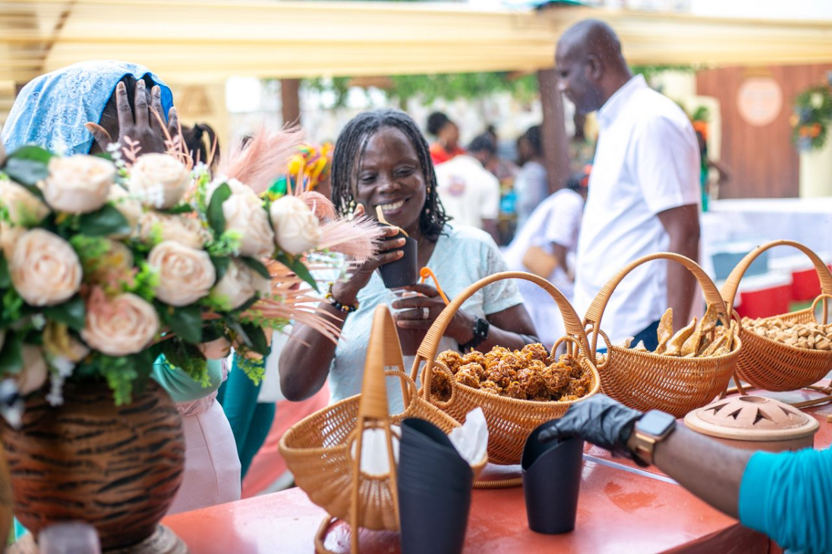 Juzbargh Keeps the drinks flowing and the moments memorable.