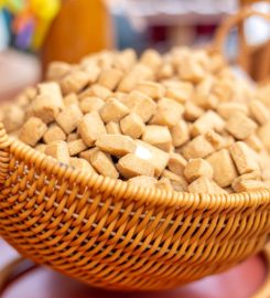 Juzbargh Keeps the drinks flowing and the moments memorable.