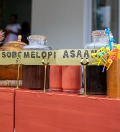 Juzbargh Keeps the drinks flowing and the moments memorable.