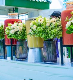 Juzbargh Keeps the drinks flowing and the moments memorable.