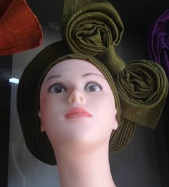 Accessories by Descom Bridals