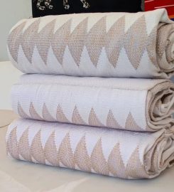 Sarvida Bonwire Kente