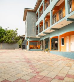 Aphro Lodge
