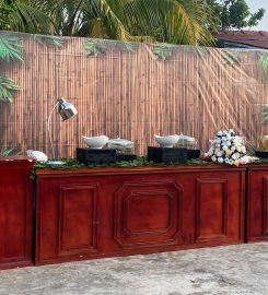 Dish and Dazzle catering services